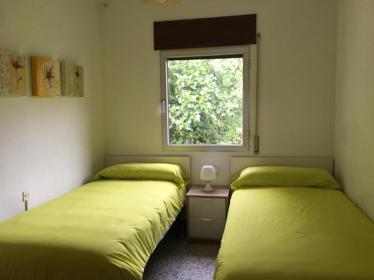 Apartaments La Pertusa 2O Corca  外观 照片