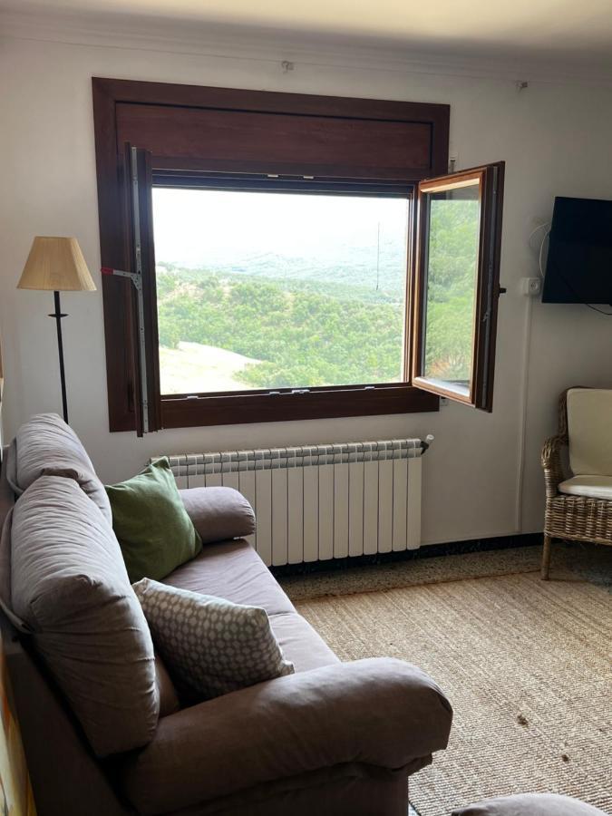Apartaments La Pertusa 2O Corca  外观 照片